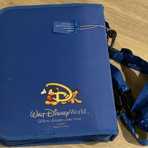 Disney Dreams Souvenir Autograph Photo Pin Collectors Binder New W/photo Cube - Picture 7 of 13